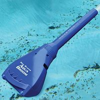 Ручной пылесос Watertech Pool Blaster iVac Aqua Broom