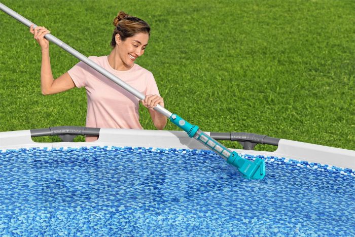 Аккумуляторный ручной пылесос AquaSurge